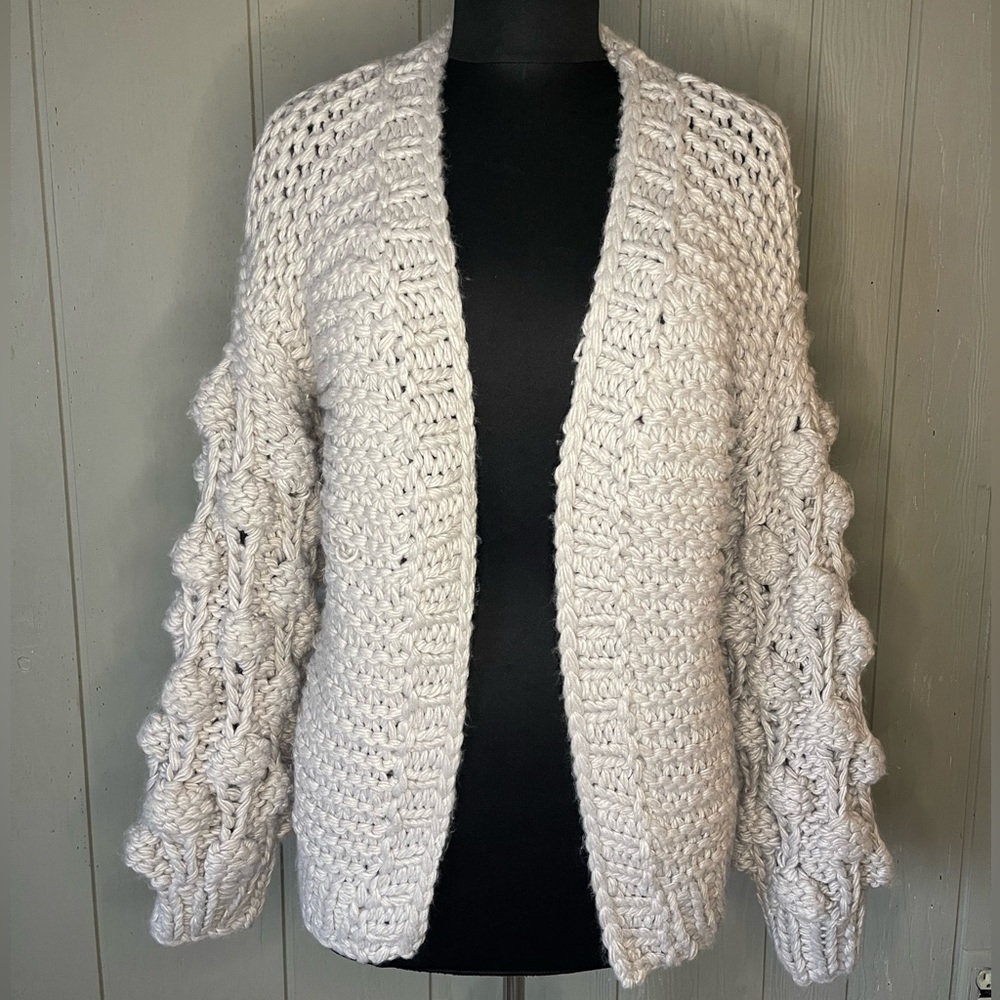 NWT Main Strip M/L Slouchy Knit Sweater